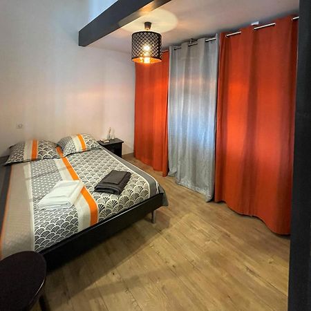 T2 De 40 M2 - Facile D'Acces, Lumineux Et Au Calme Apartment Saint-Genet-Lerpt Bagian luar foto